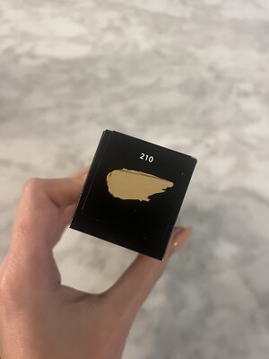 matte foundation fenty 210 foundation