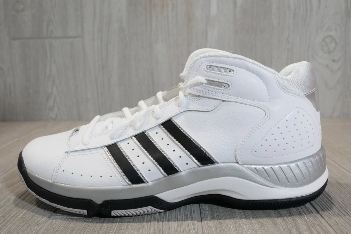 Old adidas shop basketball shoes