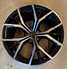BMW 530e 530i 540i M550i 21-23 19 x 9 Genuine OEM WHEEL 874235 86248A Rear W601