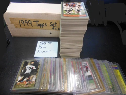 1999 Topps Football Complete Set (357 cards) Ricky Williams & Torry Holt RCs