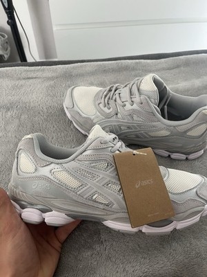 ASICS Gel NYC Sneaker, Größe 45, Grau/Weiß Neu Mit Etikett 