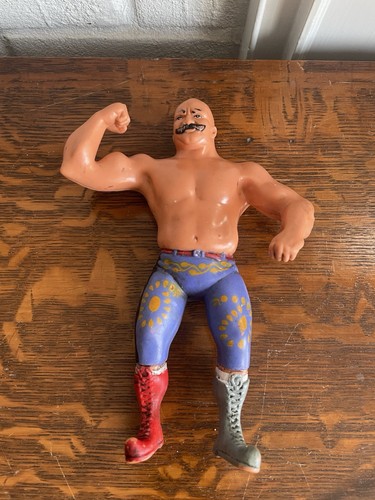 1984 LJN Titan Sports WWF Iron Sheik Wrestling Fig...