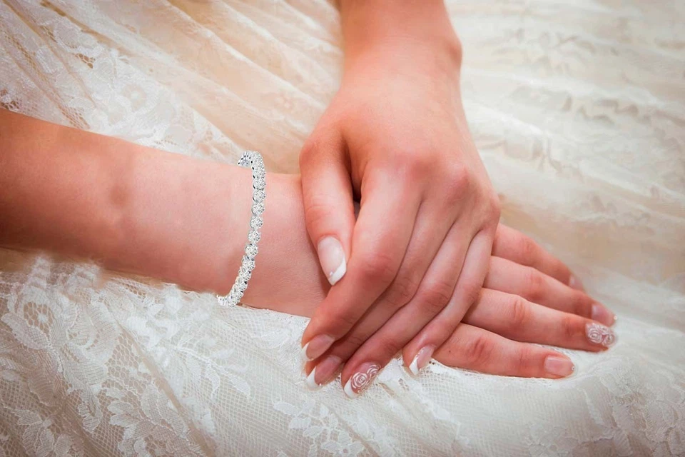 2.00 CTW Lab Grown Diamond 3 prong Tennis Bracelet 14K Solid Gold 7” Women’s Foto 4 de 4