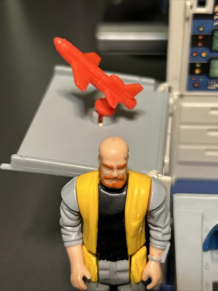 1987 Kenner Mask The Collector Toll Booth Bunker w/ Figure Nearly Complete - Image 4 of 4