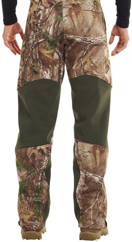 Under Armour Realtree Xtra Ridge Reaper Softshell Hunting Jacket and Pants-XL,36 - Picture 3 of 5