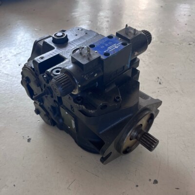 Sauer Danfoss 90L042DC1BB86M4C3B03GBA 424220F001 Hydraulikpumpe