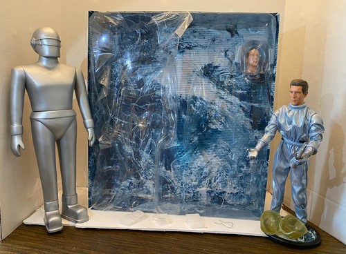 The Day The Earth Stood Still Gort & KLaatu Sci-Fi Action Figures & BONUS DVD - 第 1/12 張圖片