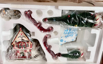 DEPARTMENT 56 SWEET ROCK CANDY CO. 56.56725