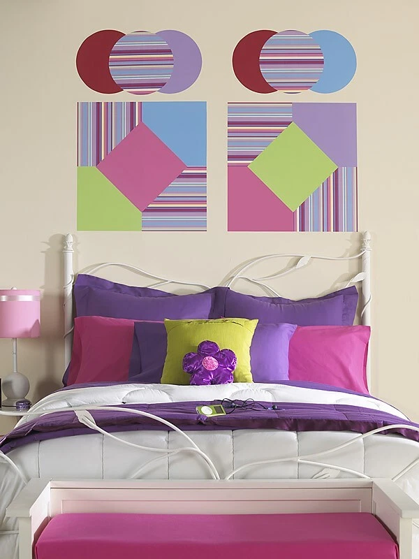 ¡Pops de pared Purple Perk! 5 Blox Cuadrado Extraíble Foto 3 de 3