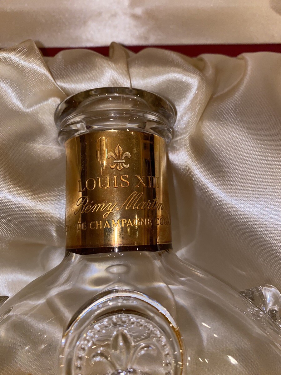 LOUIS XIII DE REMY MARTIN CELEBRATE YEAR 2000 EMPTY BACCARAT LOUIS XIII DE REMY MARTIN CELEBRATE YEAR 2000 EMPTY BACCARAT