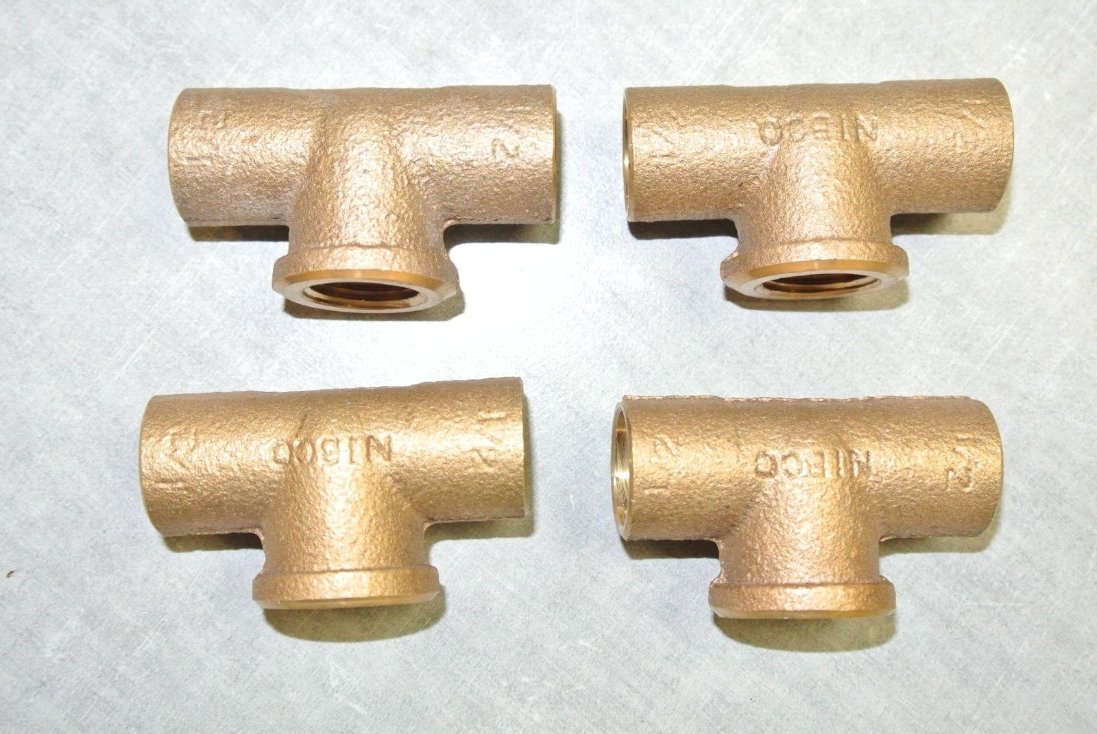 Nibco 1/2 x 1/2 x 3/8" C x C x F Cast Copper Tee Pressure Fitting - Qty 4