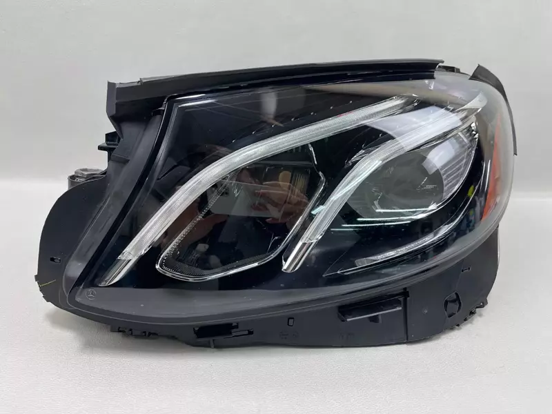 Mercedes-Benz 純正 LED ヘッドライト 本体 2017-2020 A2139060109 Mercedes Benz W213 LED Left Headlight E