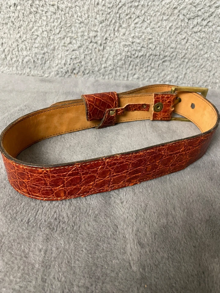 Johnny Farah Alligator Belt Leather Womens M Brown Brass Gold Tone Metal Buckle - Image 2 of 4