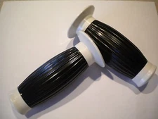 NOS BMW R50 R60 R69 R69S R27 Granturismo Grips BLACK &  WHITE 1960's *FREE SHIP*