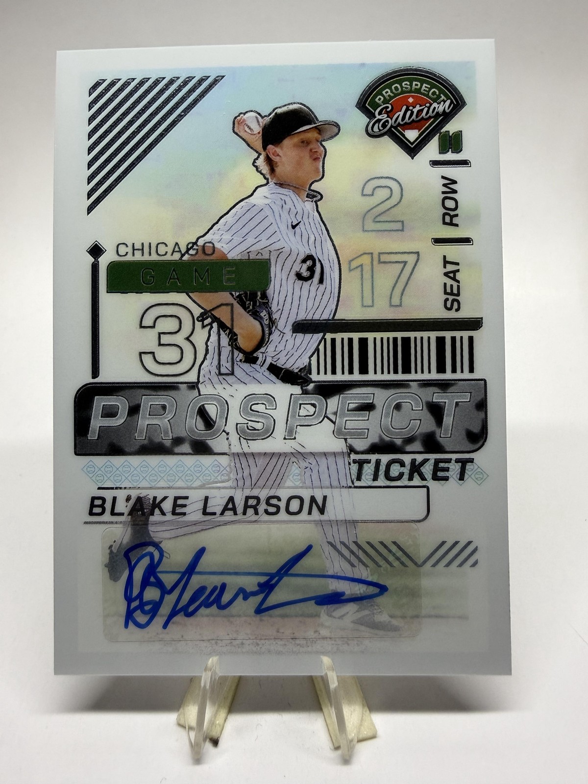 2024 Panini Prospect Edition #28 Blake Larson Signatures Holo AU