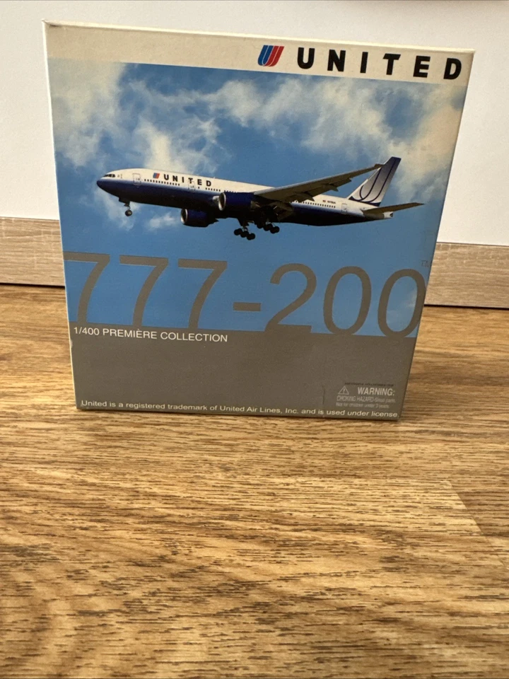 Dragon Wings Boeing 777-200 United Airlines 1:400 in OVP