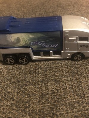 Hot Wheels Tsunami Racing Team Helpful Hauler Mattel 1998 1:43 Vtg See Pics