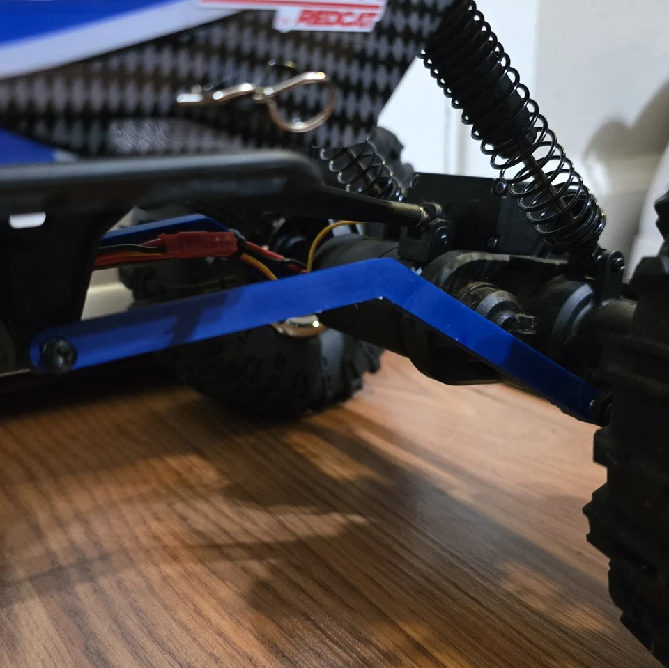 (4 piezas) Eslabones de eje Danchee Ridgerock High Clearnace en AZUL! Redcat Racing. Nuevo.  Foto 3 de 4