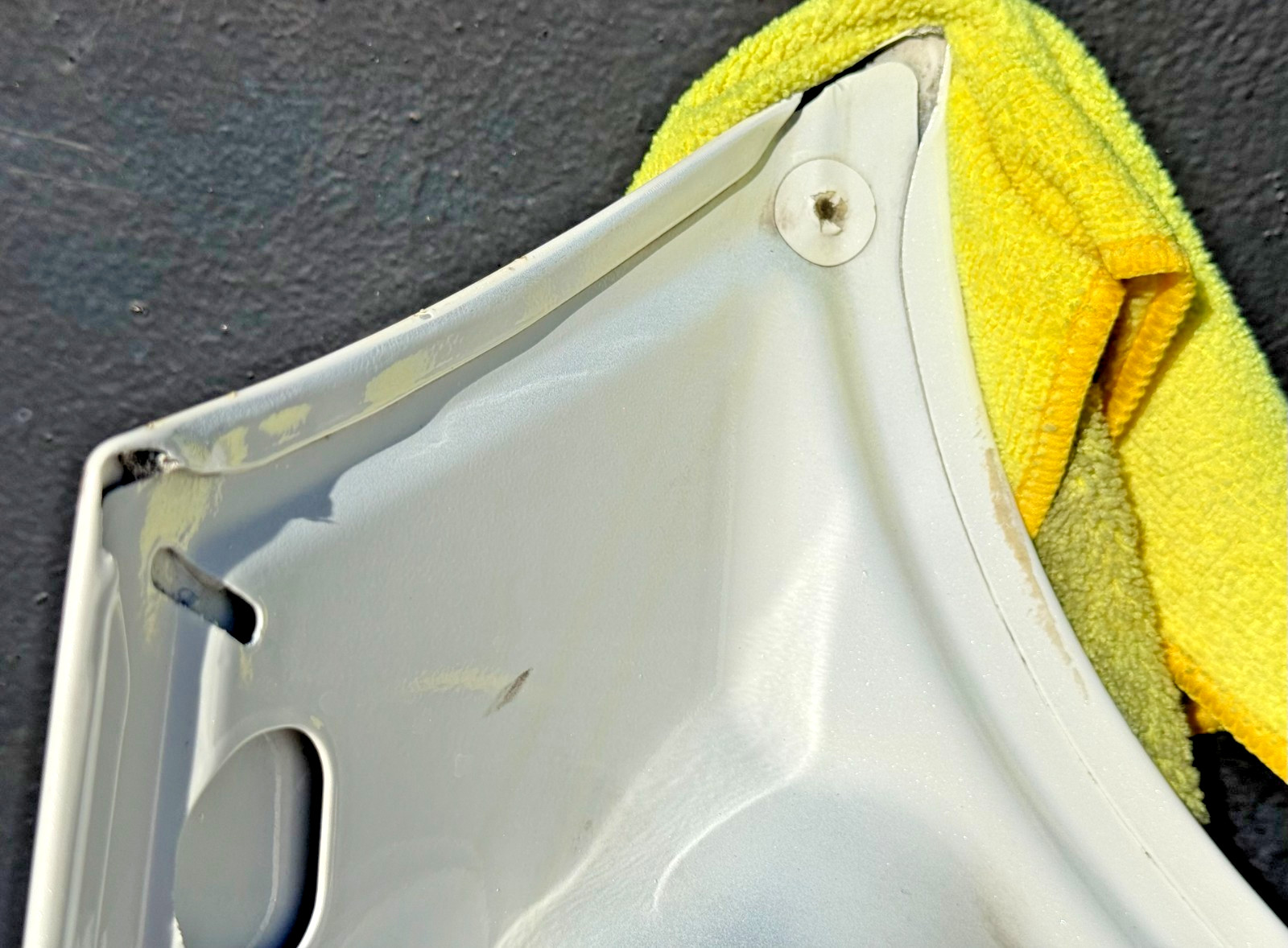2019 ASTON MARTIN VANTAGE V8 COUPE HOOD BONNET (LESS VENTS) KY63-16612-CA OEM
