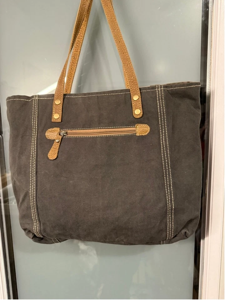 Myra сумка цветочный холст сумка с короткими ручками с кожаными акцентами бежевый серый - Изображение 4 из 4