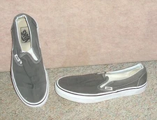 Adult unisex gray VANS OFF THE WALL low sneakers / shoes , M/8 - W/9.5