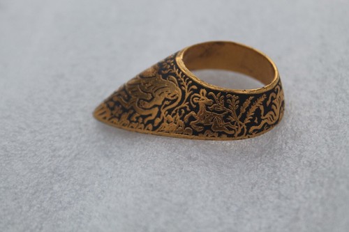 old Mughal Islamic ottoman jungle hunting gold damascened archery's thumb ring - Picture 13 of 24