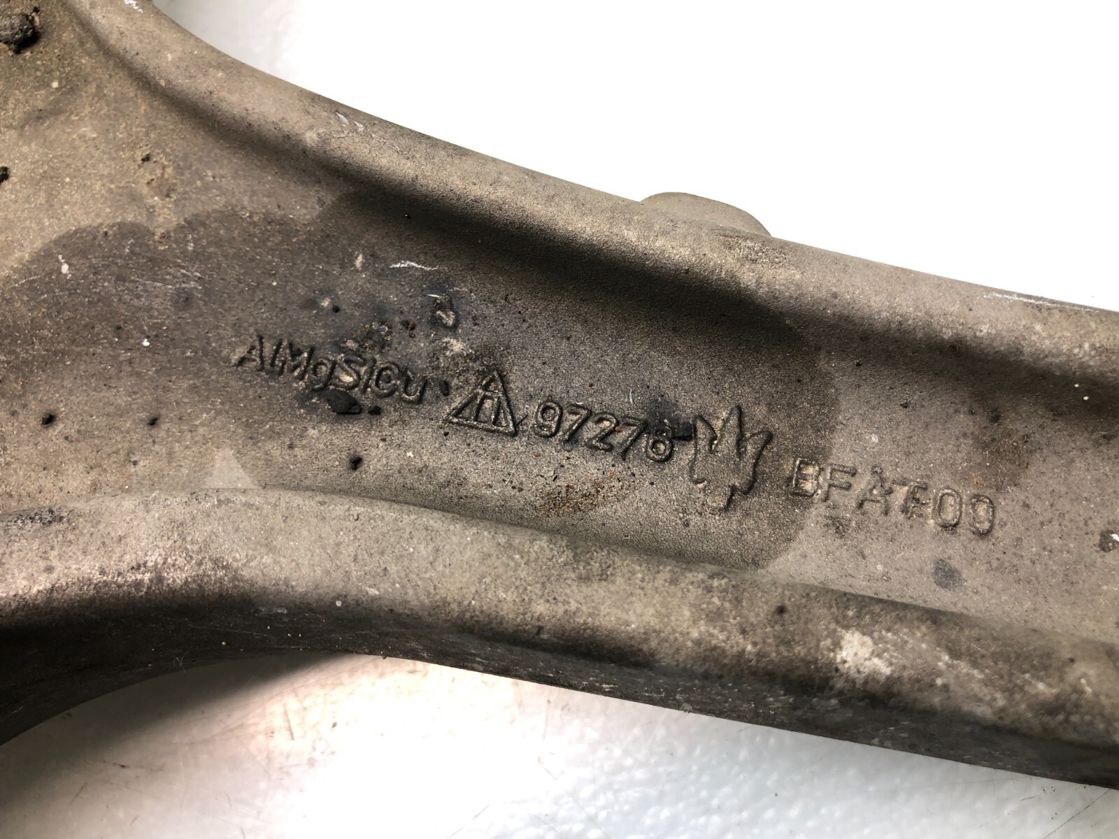 2014-2019 MASERATI GHIBLI S Q4 AWD RIGHT PASSENGER FRONT LOWER CONTROL ARM OEM.