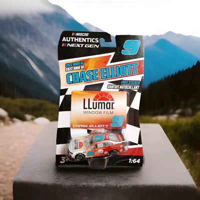 NASCAR AUTHENTICS.. 2022 WAVE 07 .. CHASE ELLIOTT.. LLUMAR CAR..1:64 SCALE 