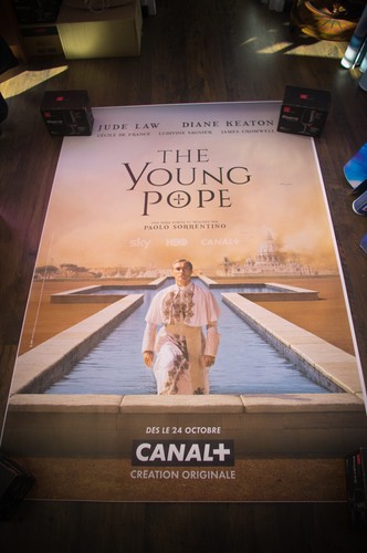 THE YOUNG POPE French Shelter Rolled D/S Vintage Movie Poster Original 2016