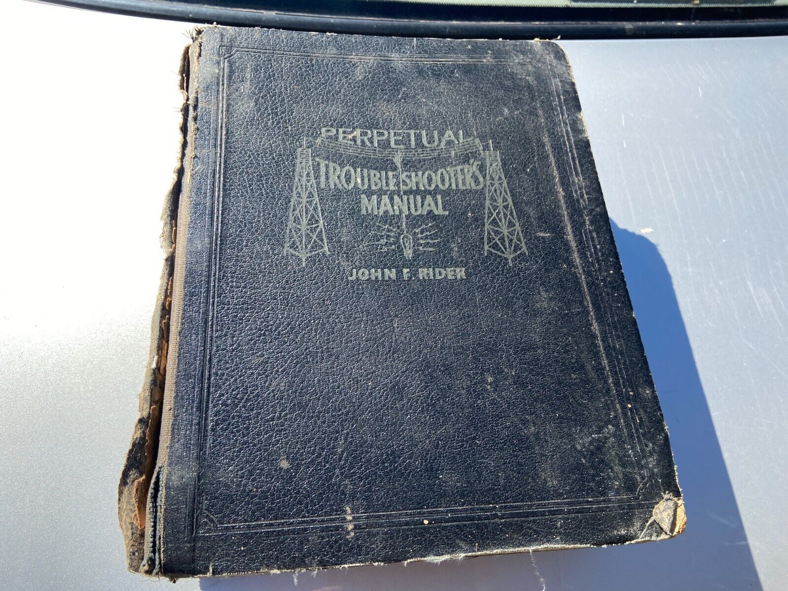 John F Rider Perpetual Troubleshooter's Radio Manual Binder (#0, the first one?)