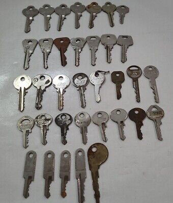 Old keys Mix Lot Key Vintage Unikis, Cole ilco More Lot of 35 Used Arts Crafts Old keys Mix Lot Key Vintage Unikis, Cole ilco More Lot of 35 Used Arts Crafts