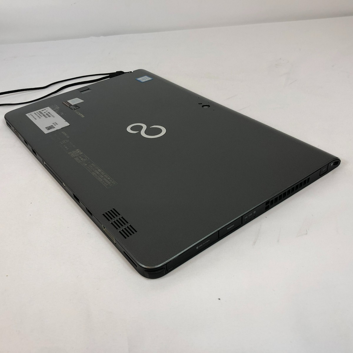 ARROWS Tab Q737 Core i5 7300U 2.4GHz Memory4GB SSD128GB 13.3 ARROWS Tab Q737 Core i5 7300U 2.4GHz Memory4GB SSD128GB 13.3