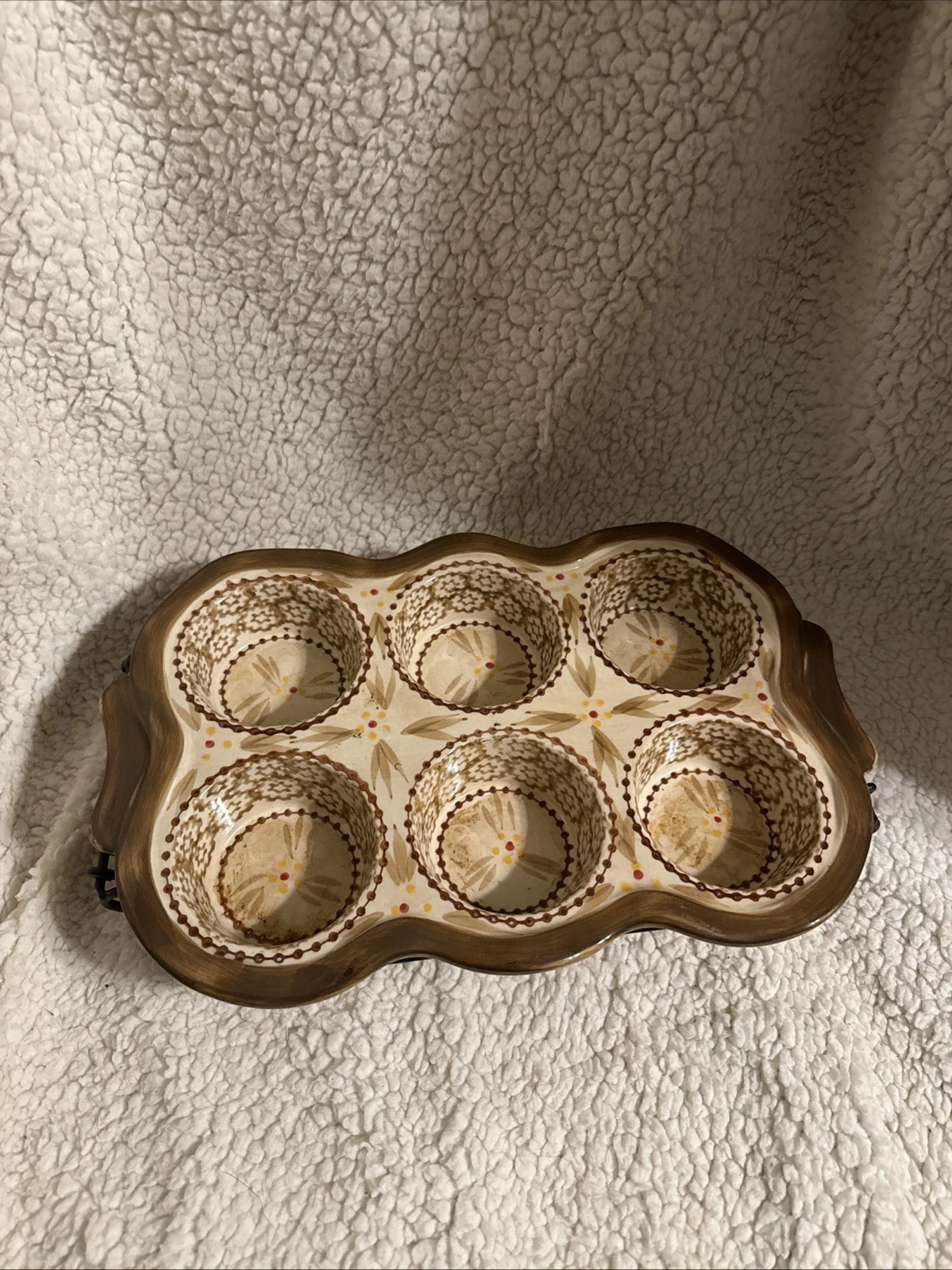 Temptation Old World Muffin Pan With Rack