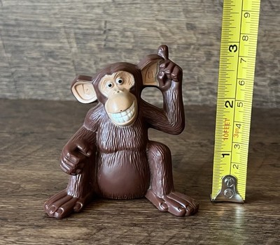 モンコレ　マネネ McDonald's Toy Mason Chimpanzee Figure Madagascar Escape 2 Africa