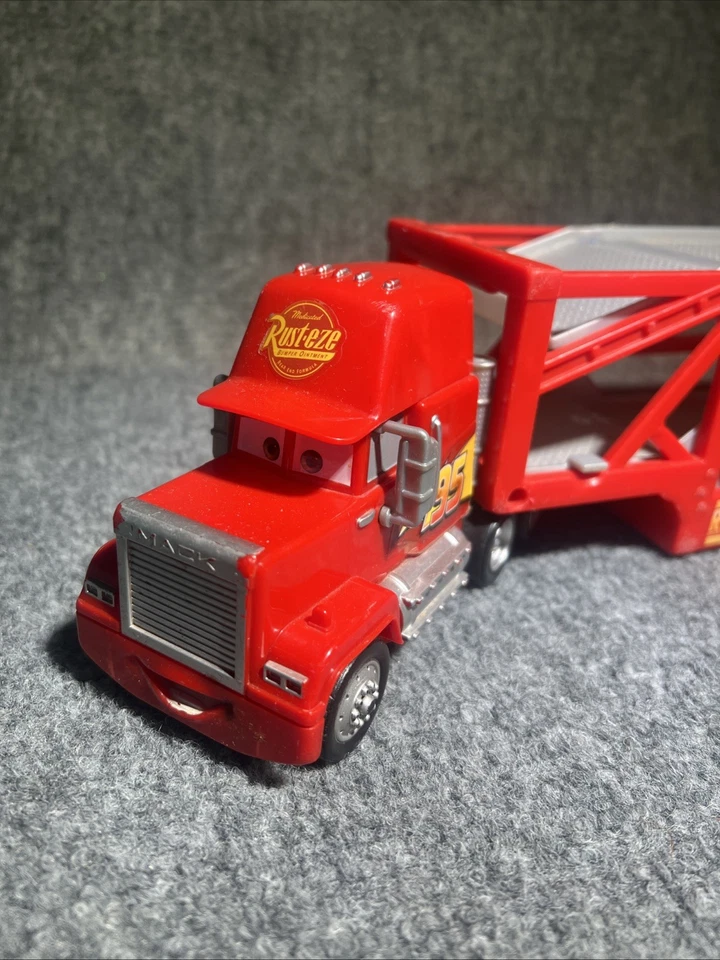 Camión para carros Mattel 2017 Disney Pixar película MACK Transporter 18" ver fotos Foto 2 de 4