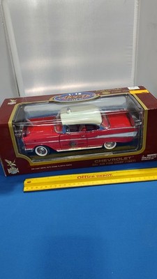 Road Legends 1957 Chevrolet Bel Air ''Fire Chief'' 1/18 Scale Diecast