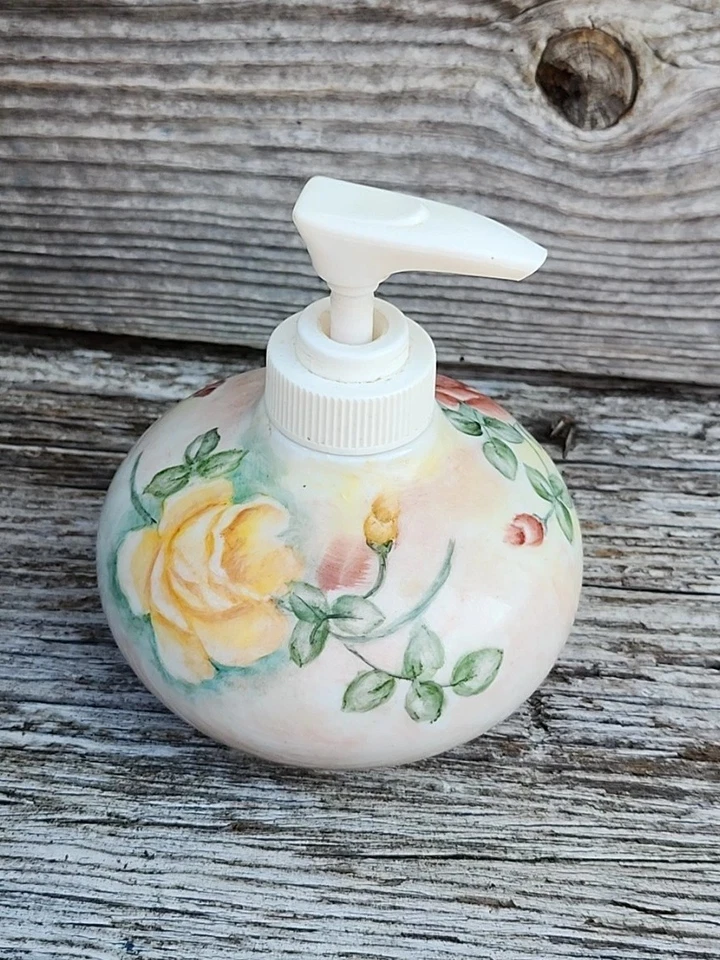 De colección 1997 Dispensador de Jabón de Porcelana Pintado Rosa y Amarillo Rosas Joanna J Young Foto 2 de 4