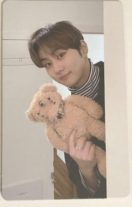 ENHYPEN JUNGWON Official Photo card Border : Carnival ENHYPEN JUNGWON Official Photo card Border : Carnival