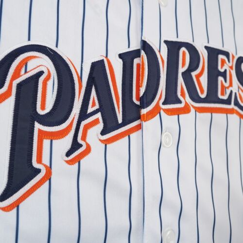 Trevor Hoffman signed 1998 San Diego Padres Home White World Series Jersey BAS - Picture 5 of 8