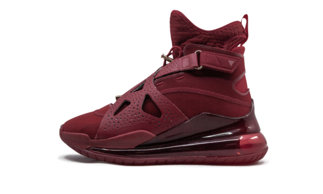 jordan air latitude 720 lx