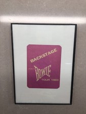 DAVID BOWIE 1983 SERIOUS MOONLIGHT CONCERT TOUR BACKSTAGE PASS  (PINK)