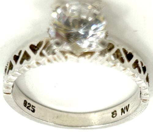 Vintage Cubic Zirconia Hearts Cut Out Sterling Silver 925 - Ring Size 8 - Picture 3 of 6