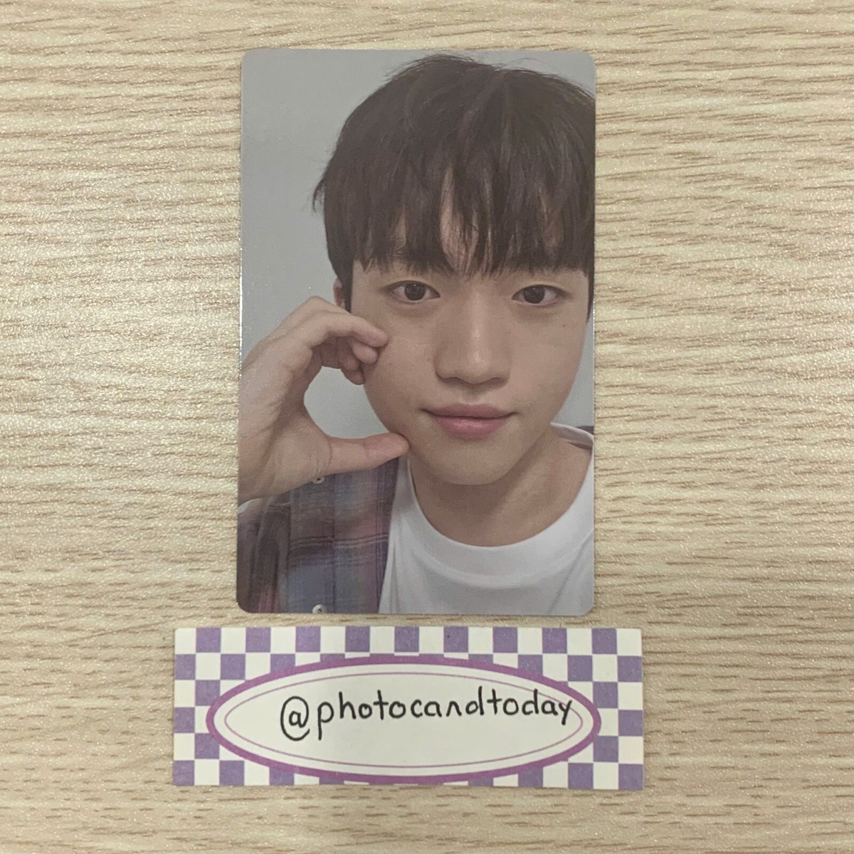 T1 MEMBERSHIP 2024 LUCKY PACKAGE PHOTOCARD OFFICIAL FRAME T1 MEMBERSHIP 2024 LUCKY PACKAGE PHOTOCARD OFFICIAL FRAME