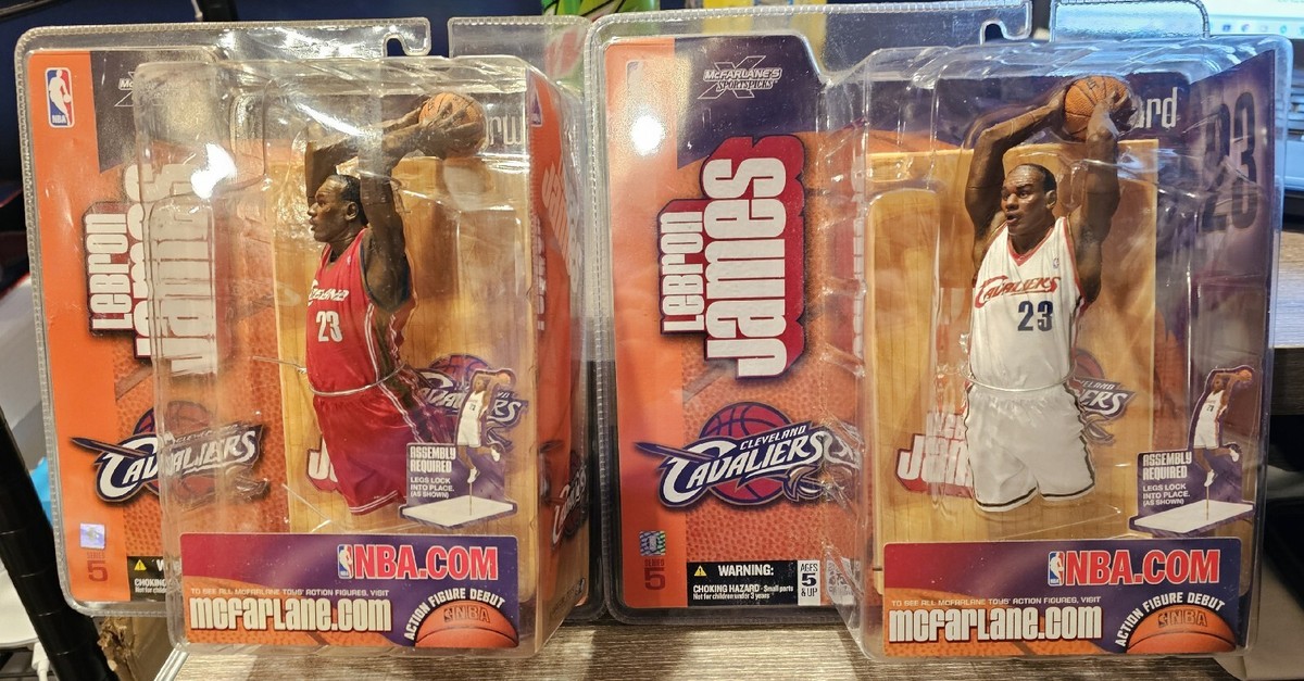 LEBRON JAMES 2X 2003 McFARLANE SERIES 5 ROOKIE FIGURE LOT RED