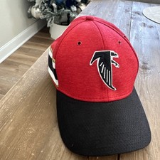 New Era 39Thirty Atlanta Falcons Size Small/Medium Red/Black Fitted