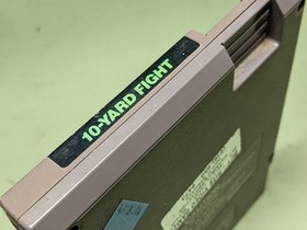 10-Yard Fight [5 Screw] Nintendo NES Cartridge Only