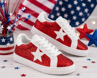Red Glitter Star Unisex Low Top Lace-Up Sneakers White Star/White Sole