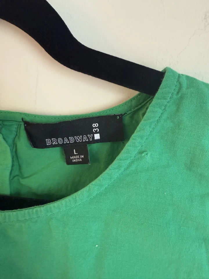 Broadway Crop Top Con Conjunto de Pantalón Ojales Dobladillo Forrado Kelly Verde Espalda Borde de Botones L Foto 4 de 4