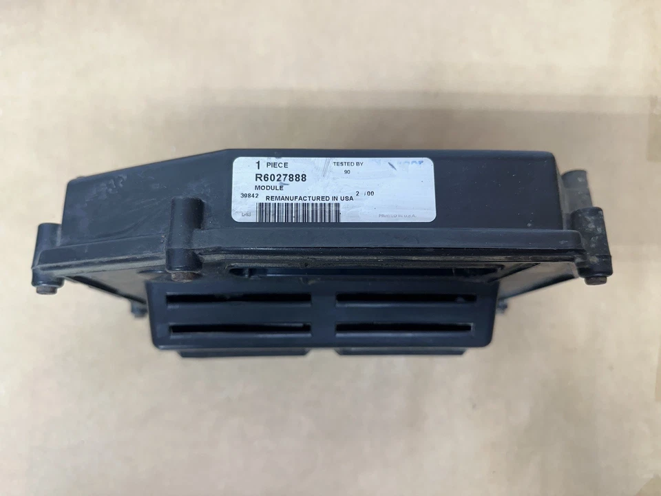 1994-1995 Jeep Grand Cherokee XJ 4.0L AT ECU ECM PCM Engine Module R6027888 - Image 4 of 4