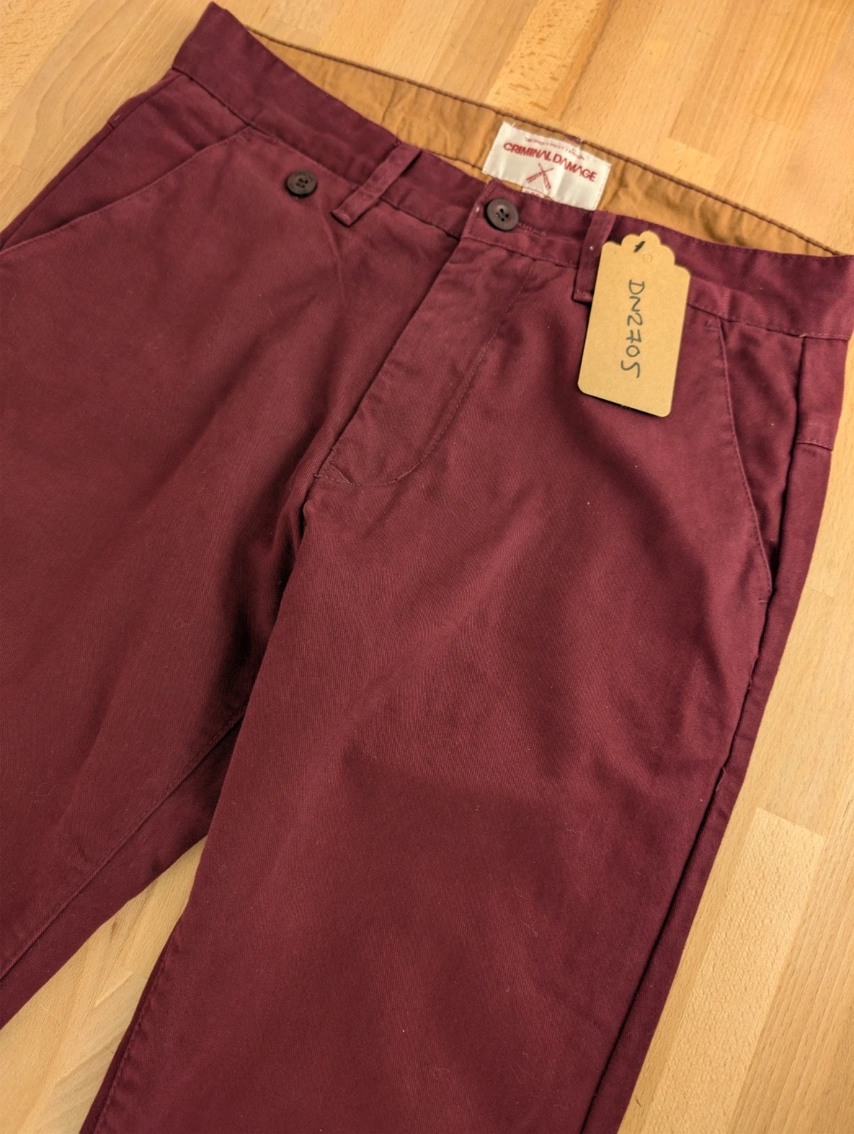Criminal Damage burgundy straight leg jeans. Mens 30W 31L. DN2705